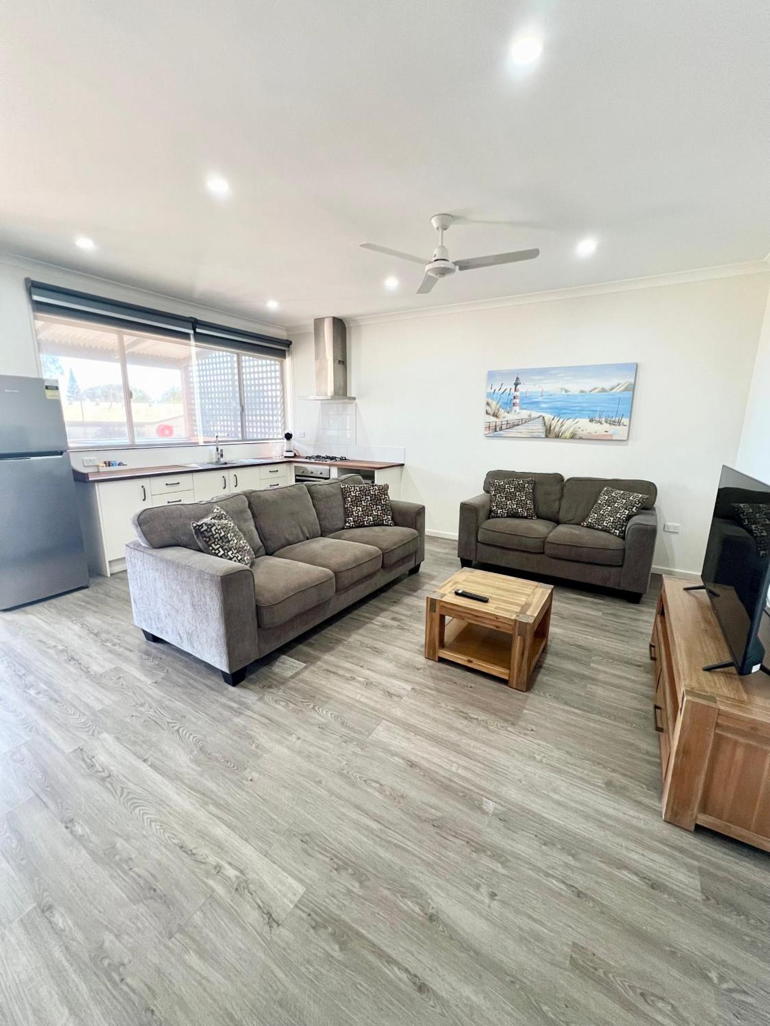 Sunset Beach Holiday Park Geraldton Exteriör bild