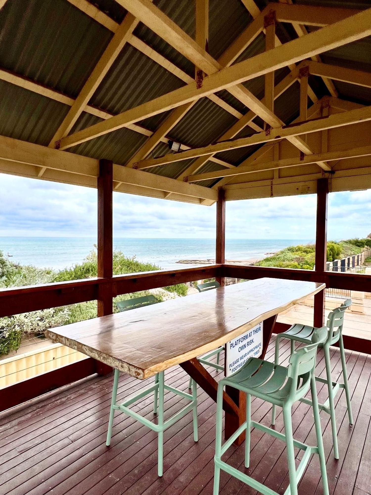 Sunset Beach Holiday Park Geraldton Exteriör bild
