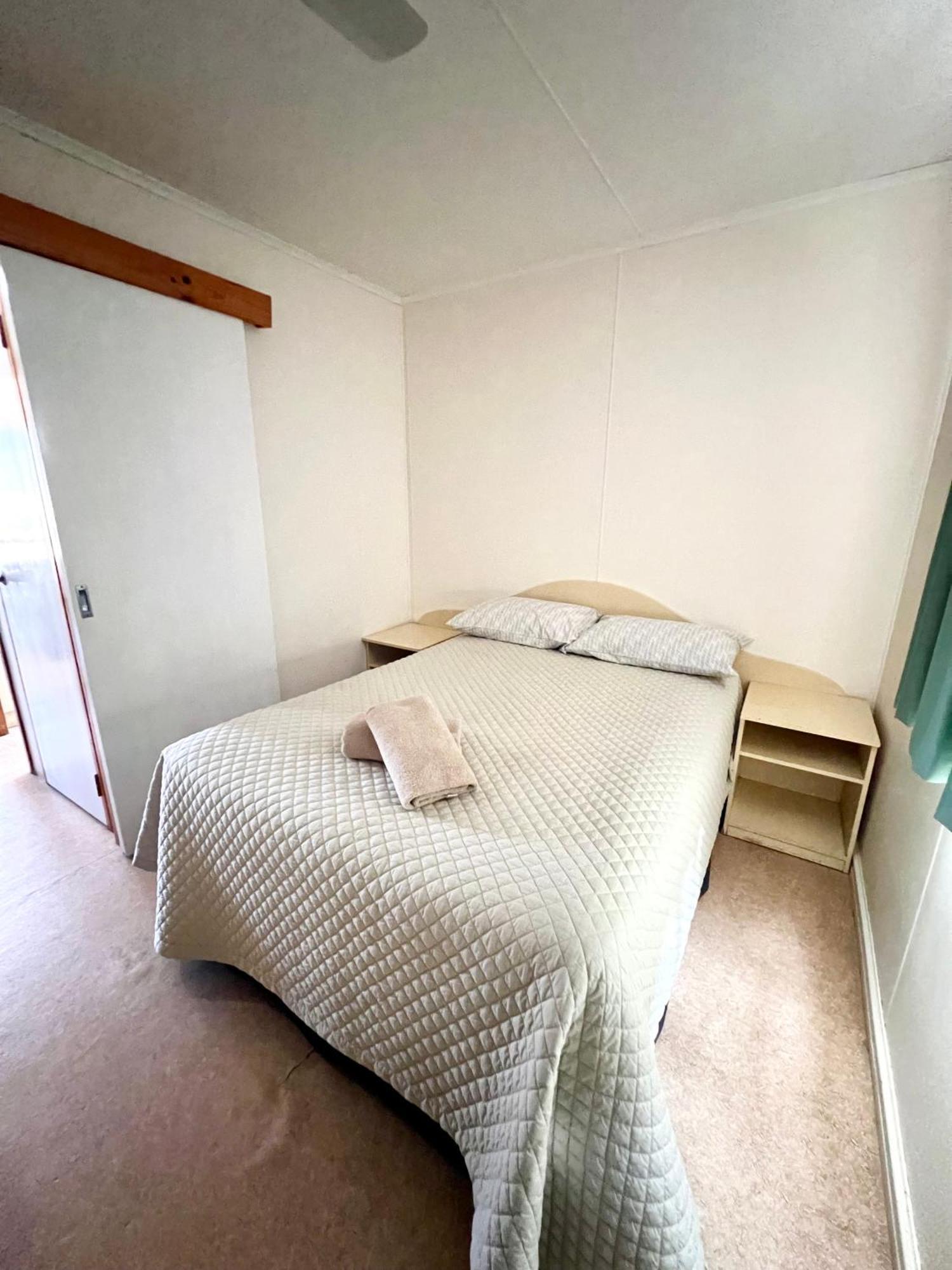 Sunset Beach Holiday Park Geraldton Exteriör bild
