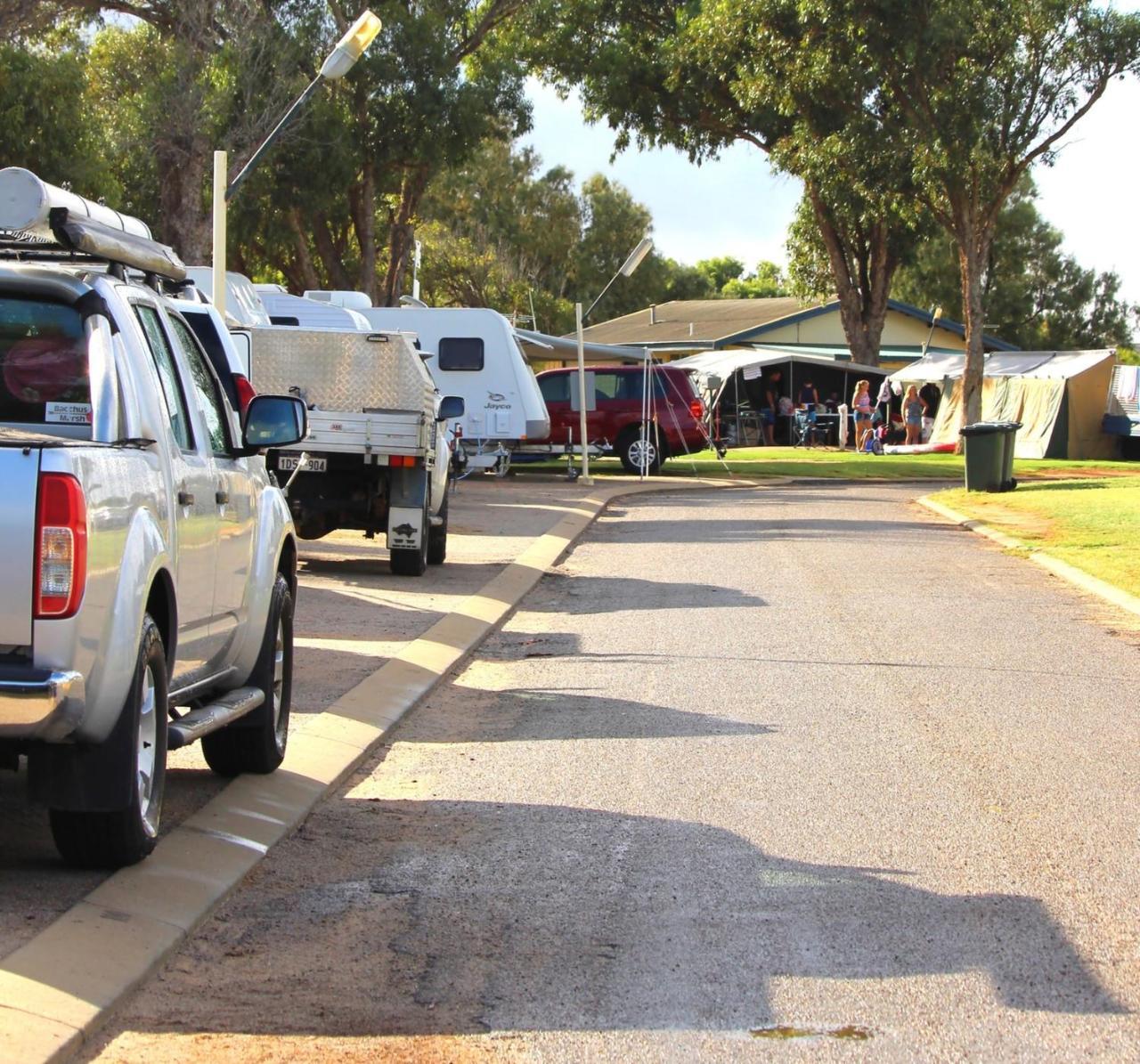 Sunset Beach Holiday Park Geraldton Exteriör bild